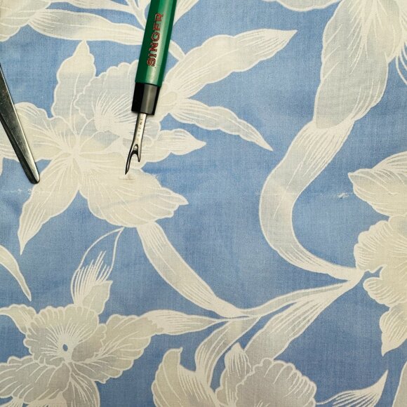 Hilo Hattie Muu Muu Dress Womens L Short Sleeve Blue White Floral Midi Hawaii - Picture 7 of 13